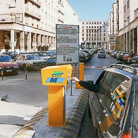 Cheap In Center Hotell Palermo Exteriör bild