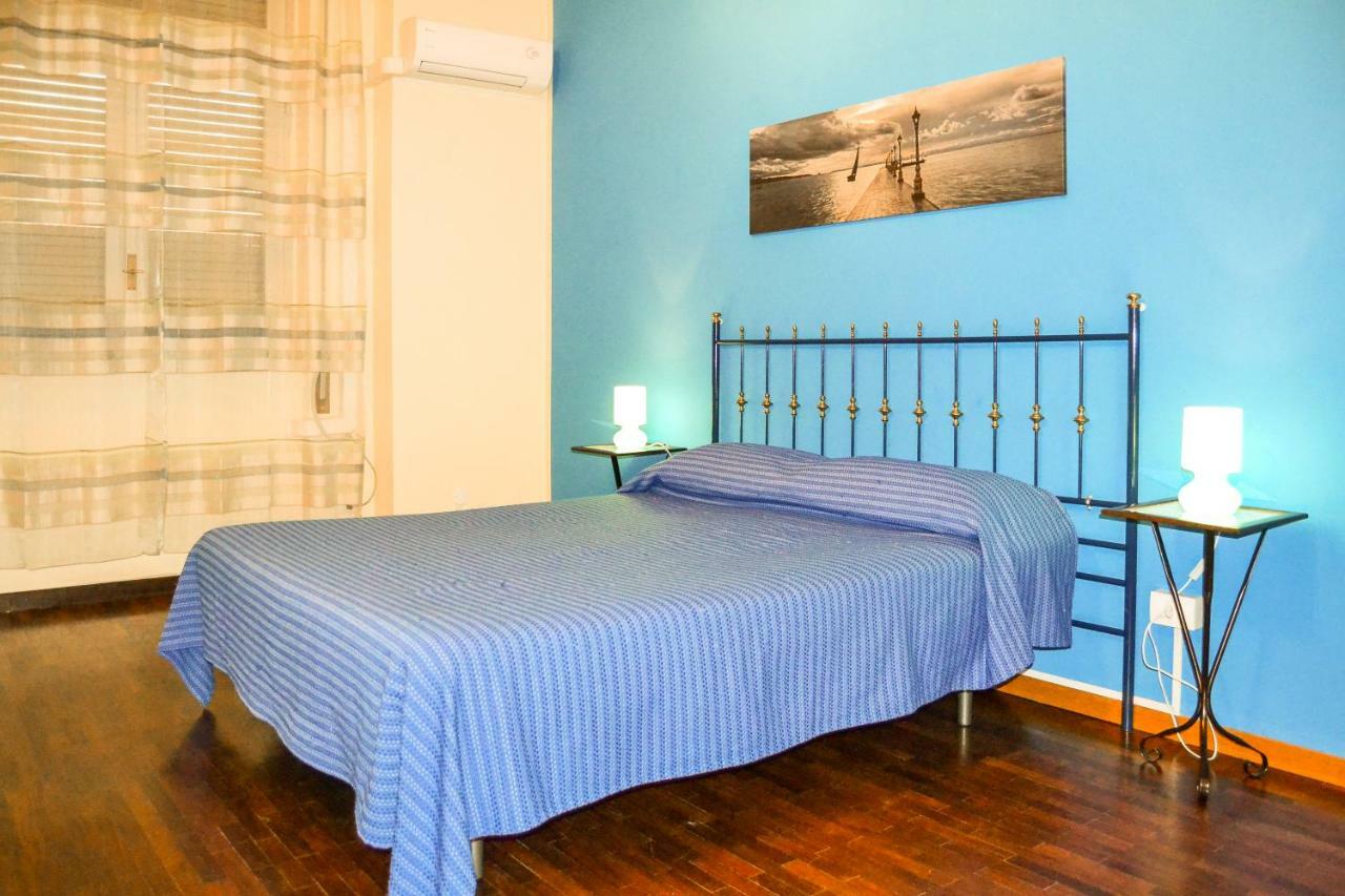 Cheap In Center Hotell Palermo Exteriör bild