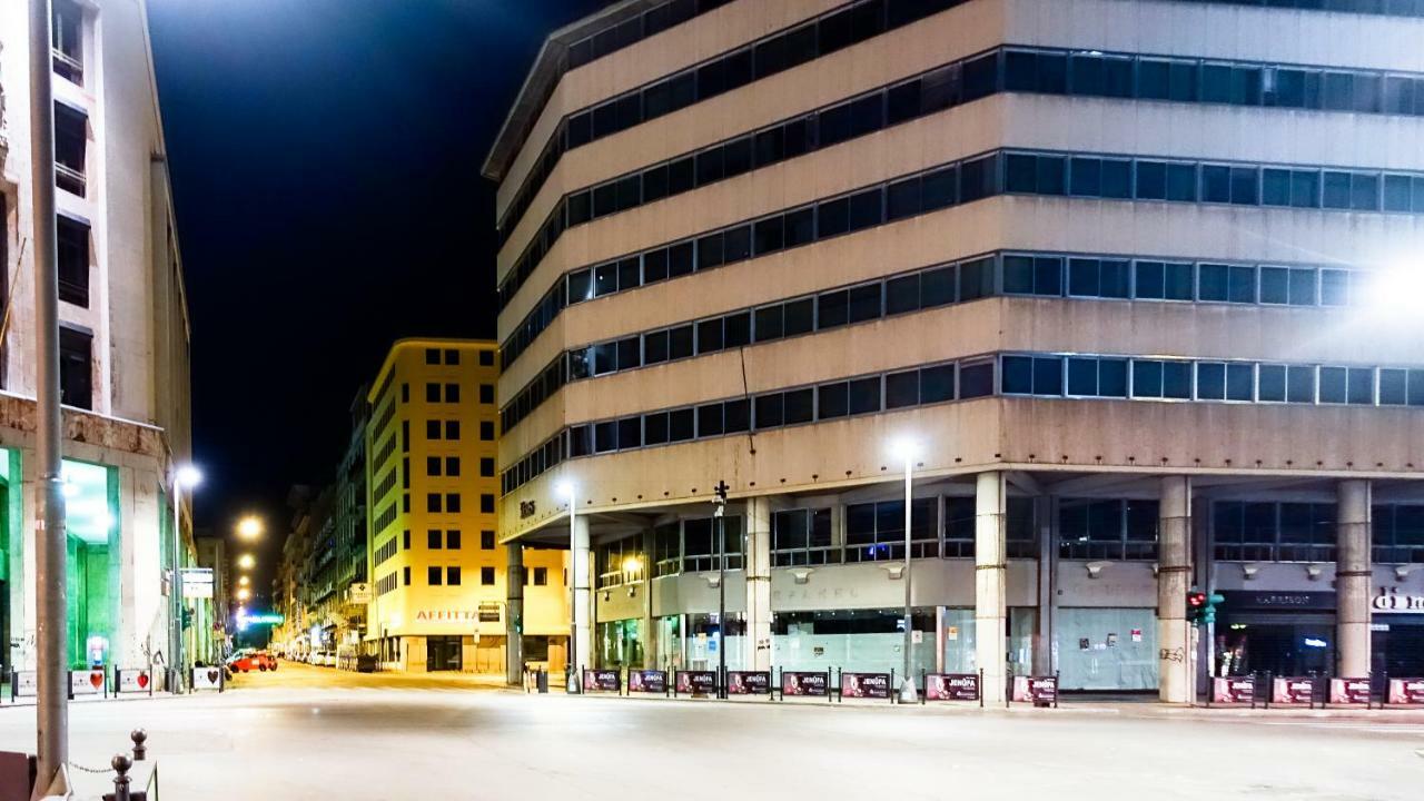 Cheap In Center Hotell Palermo Exteriör bild